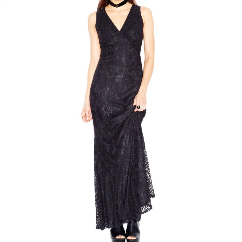 Made for impulse black lace mermaid dress Sz M